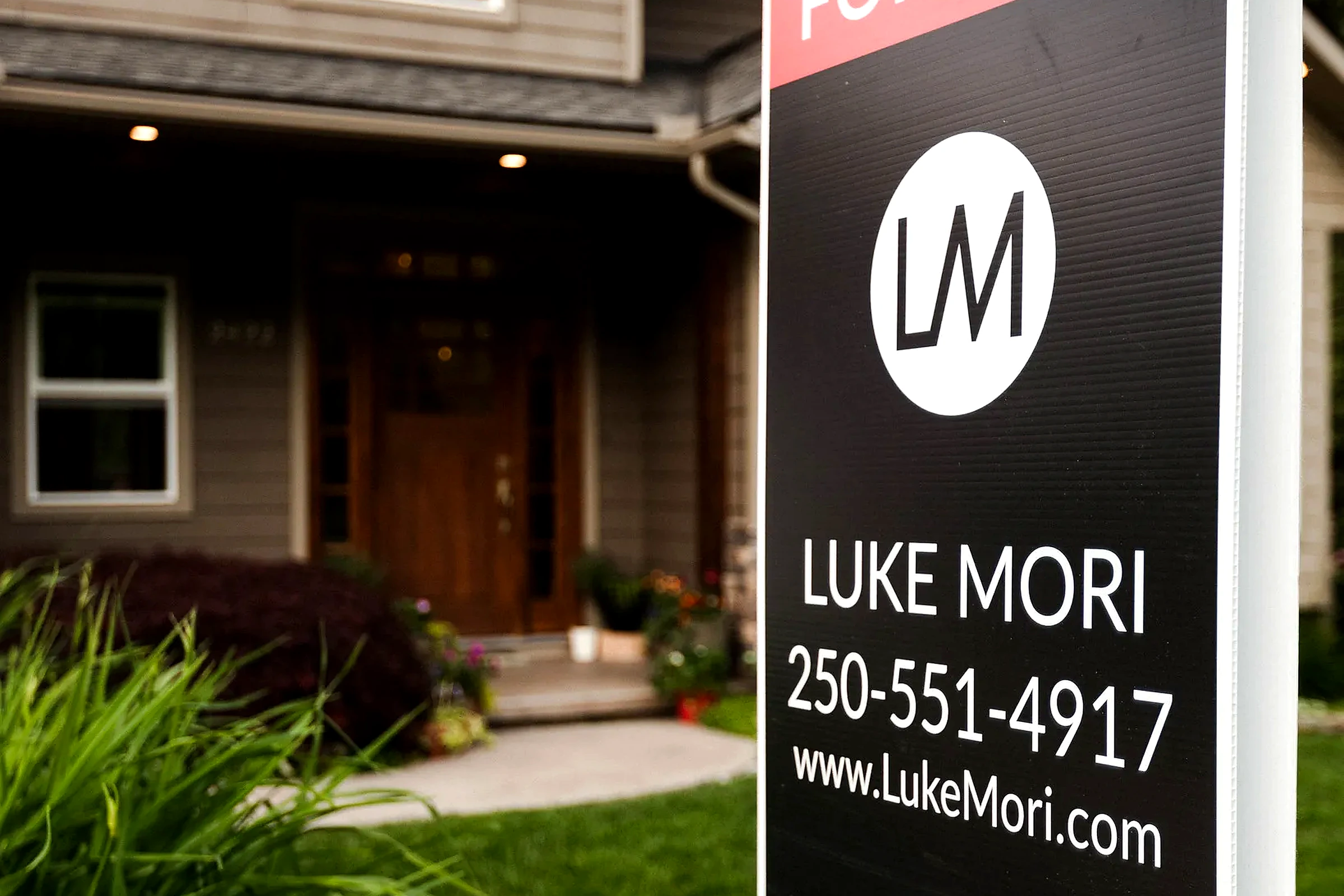 Luke Mori seller sign